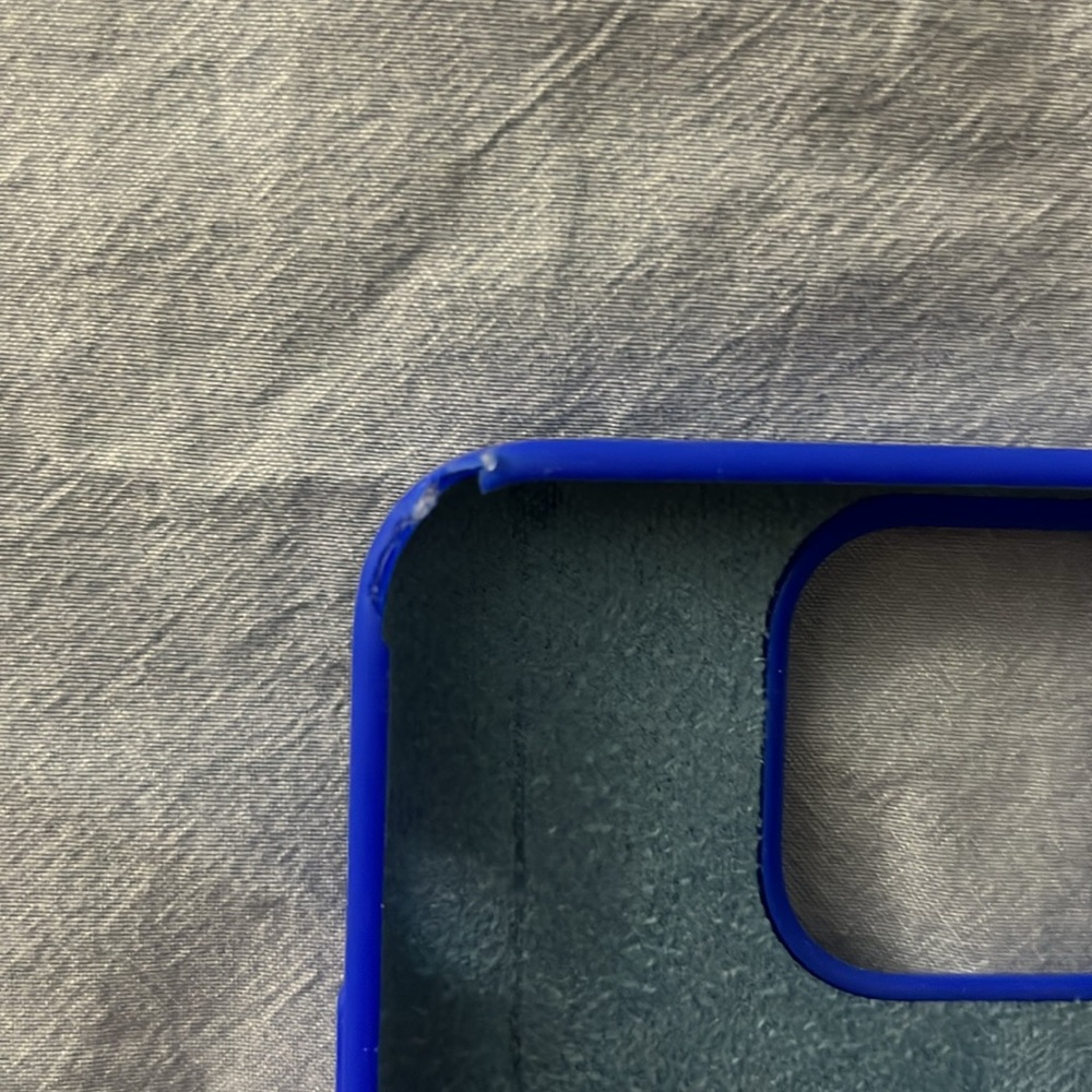 iPhone 13 Pro Case bundle - Picture 2 of 5